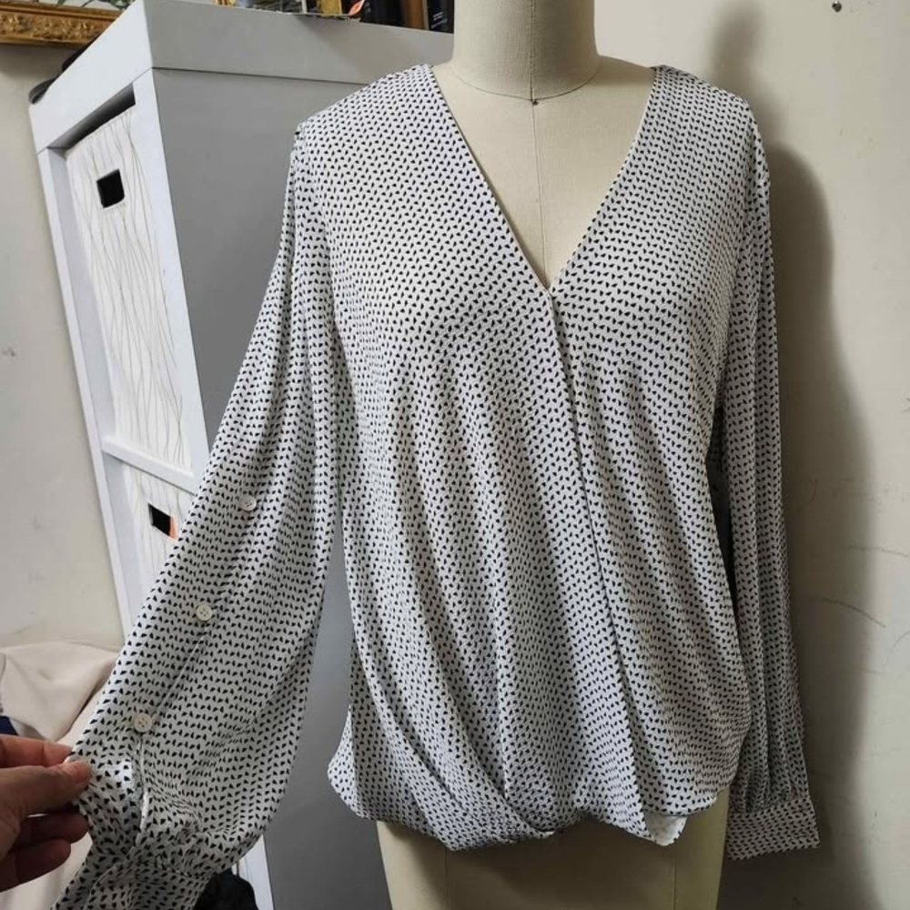 Vince Camuto Black and White Polka Dot V-Neck Blouse